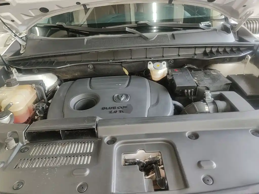 Changan CS95 2017 2017 2.0T FWD Zhiyuan Edition