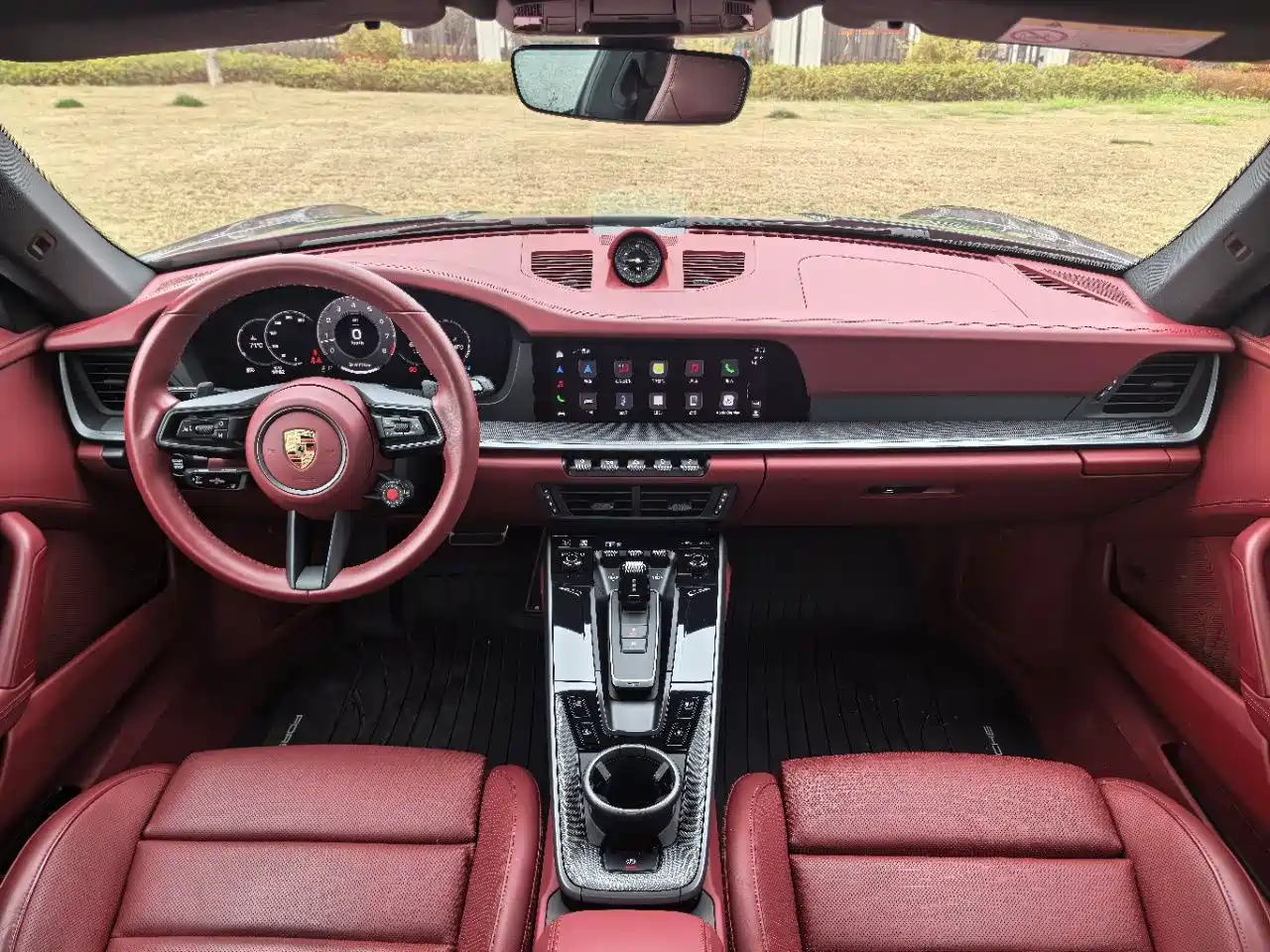 Porsche 911 2025 Carrera 3.0T фото 12