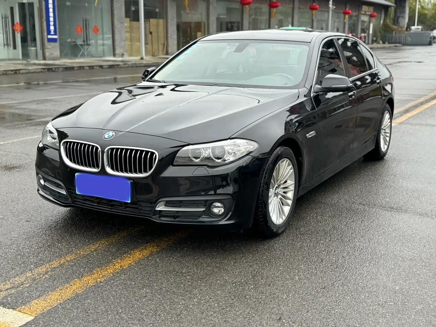 BMW 5 Series 2014 525Li Leading