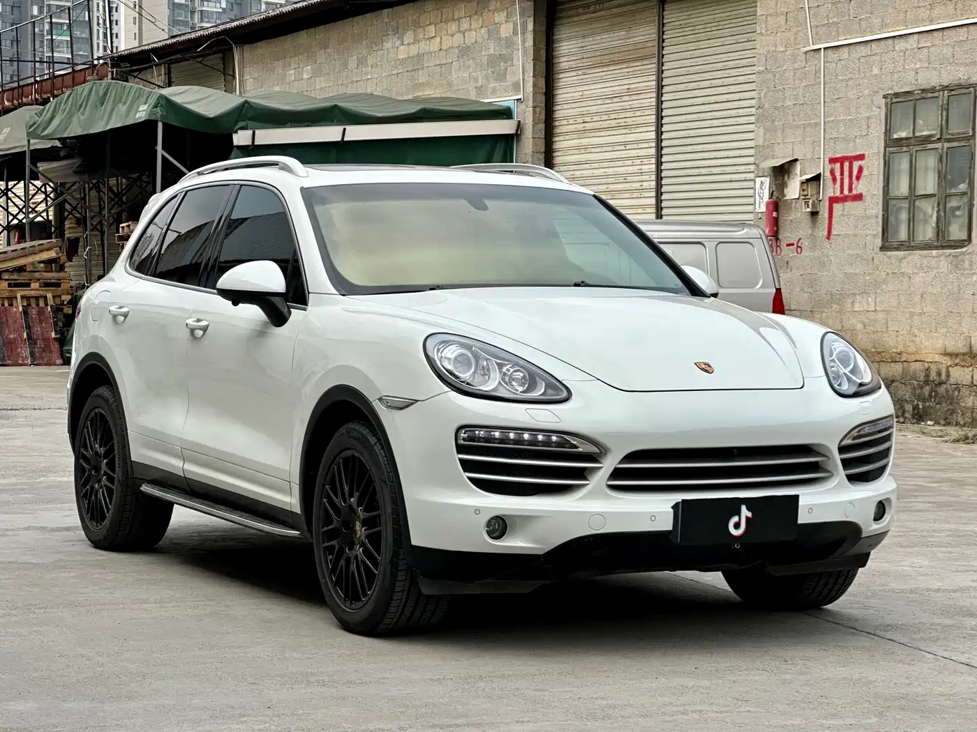 Porsche Cayenne фото 3