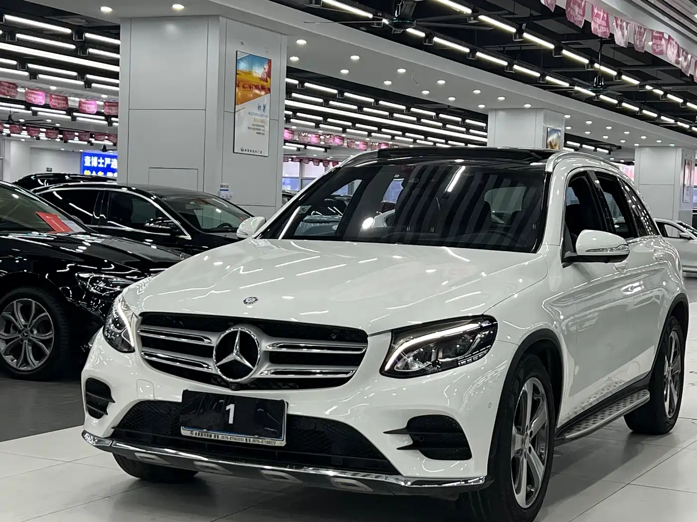 Mercedes-Benz GLC 2017 GLC 260 4MATIC Luxury