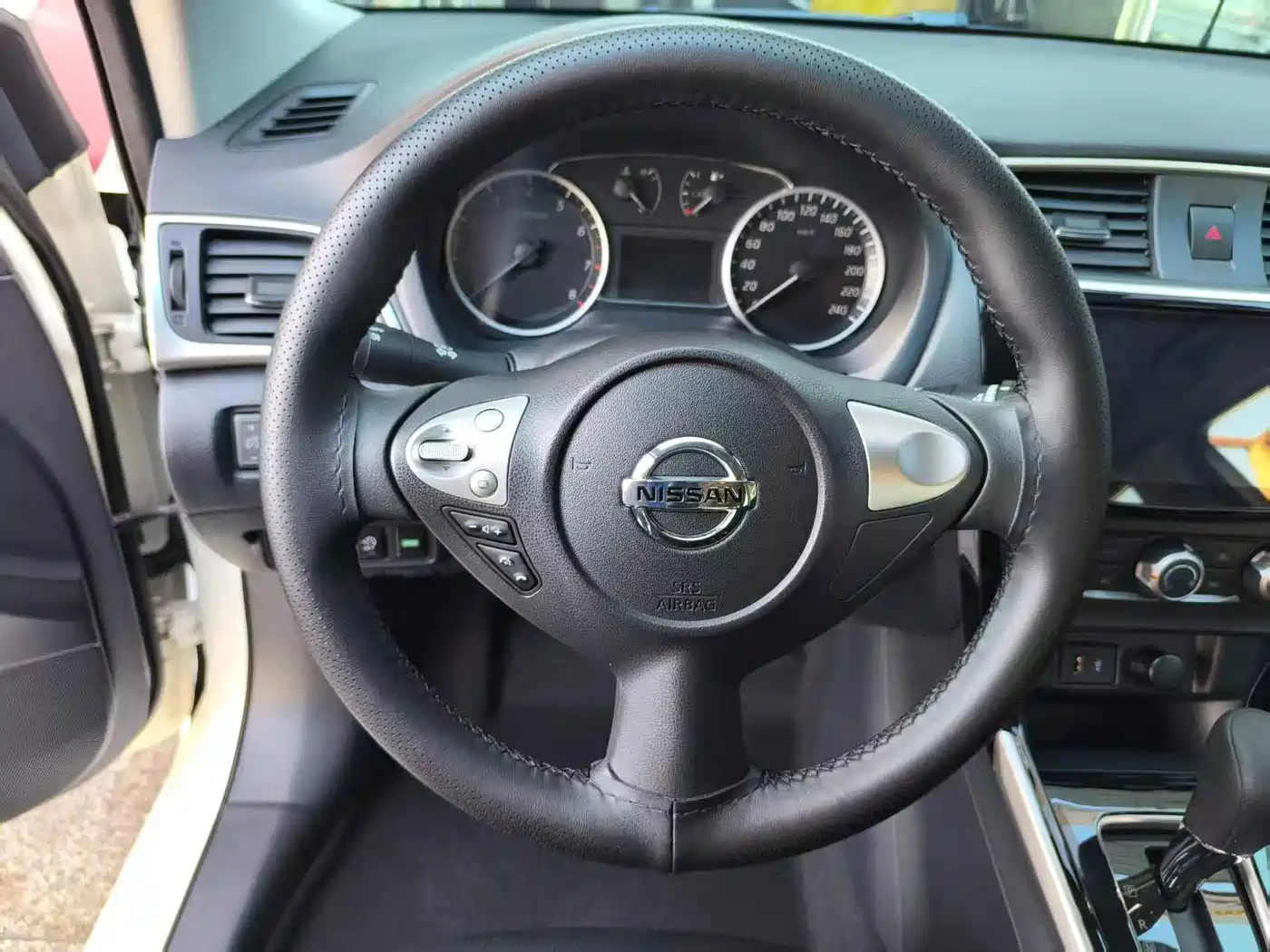 Nissan SYLPHY, миниатюра 18
