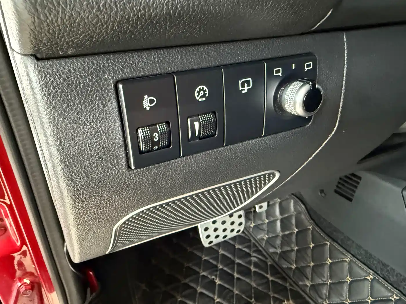 BAIC ORV Beijing Offroad BJ40 2016 Model 40L 2.3T Automatic 4WD Exclusive фото 11
