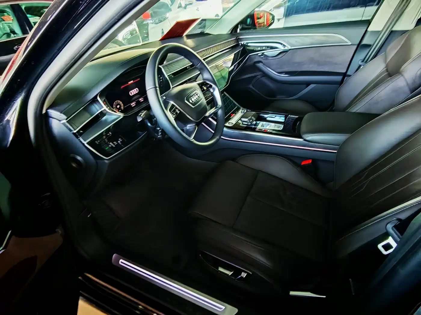 Audi A8 2024 Model A8L 45 TFSI quattro Luxury фото 8