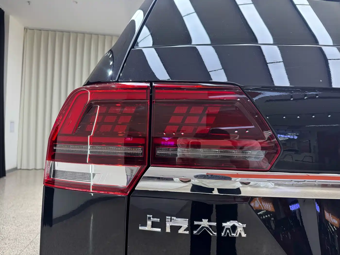 Volkswagen Teramont 2019 380TSI 4WD Luxury Edition China VI фото 31