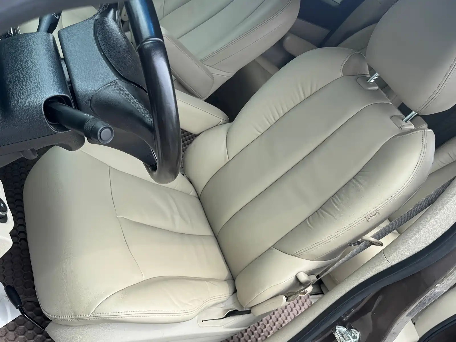Фото 28 - Buick GL8