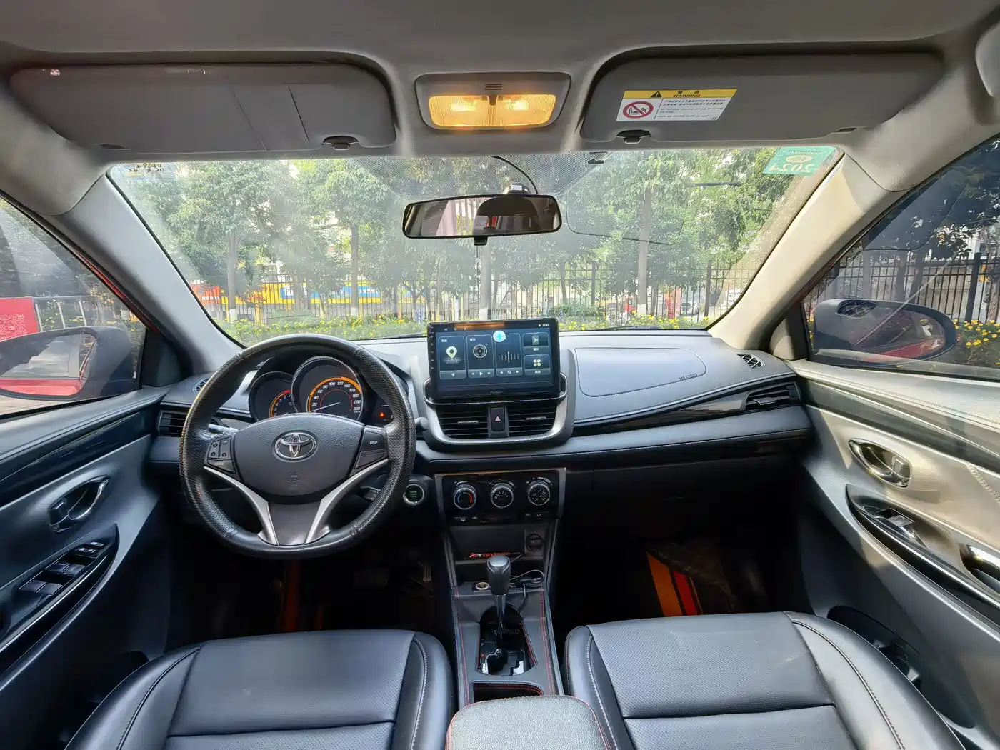 Toyota YARiS L Zhi Xuan 2022 Zhi Xuan X 1.5L CVT Luxury PLUS Edition фото 12