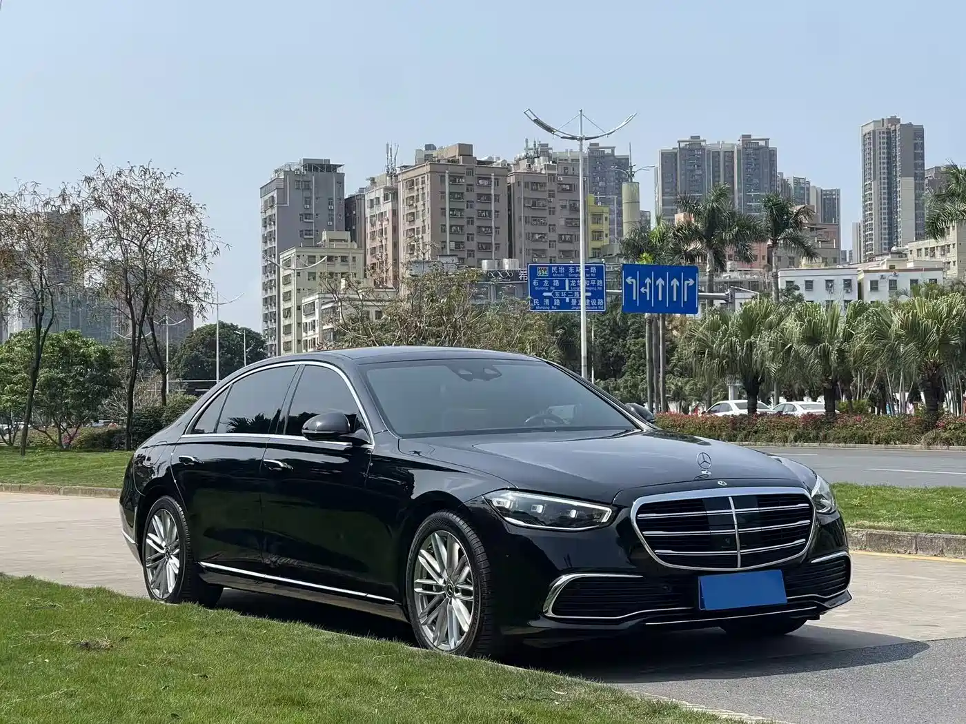 MERCEDES-BENZ S CLASS