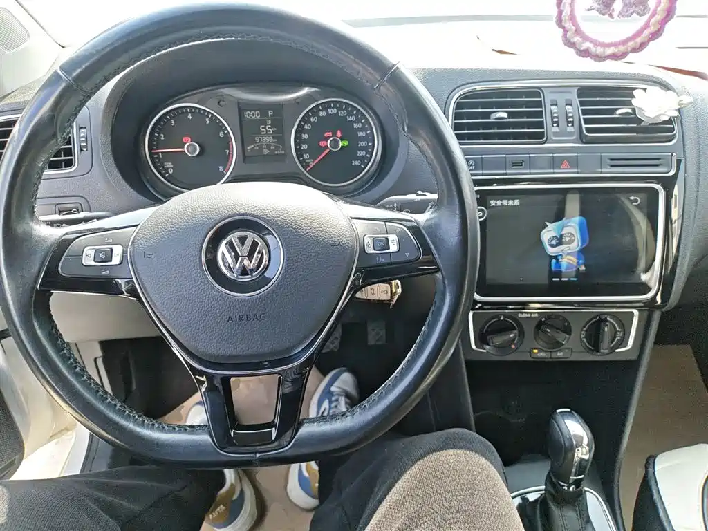 Volkswagen Polo 2018 1.5L Auto Comfort фото 6