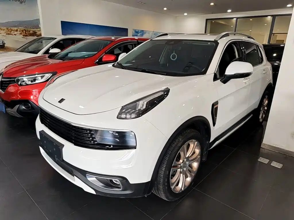 Lynk & Co 01 2018 2017 2.0T 2WD Pro Version
