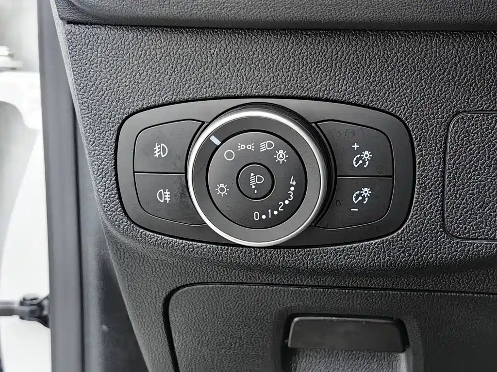Photo 21 - Ford Focus