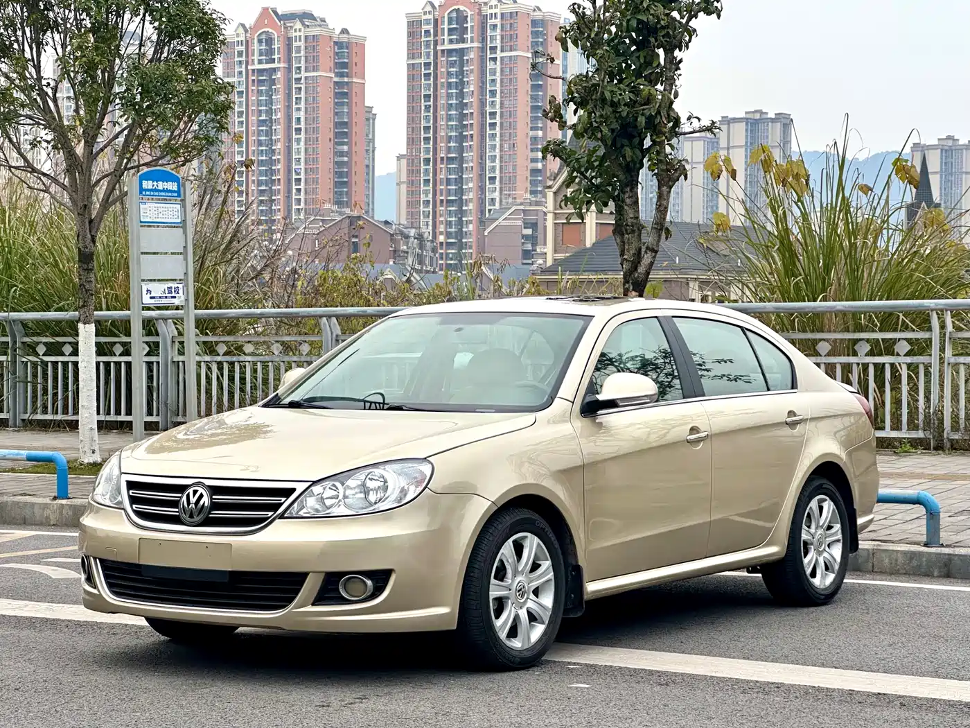 Volkswagen Lavida 2011 1.6L Automatic Pinxuan Edition