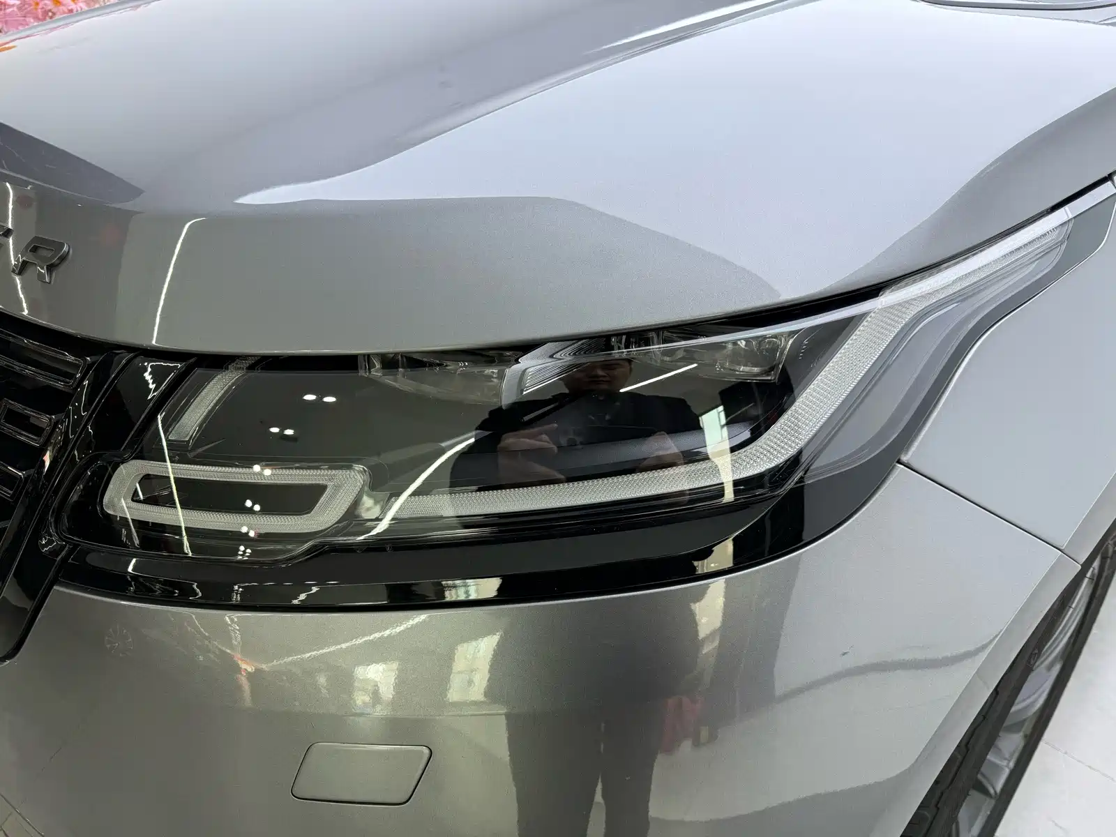 Фото 5 - Land Rover Range Rover Velar