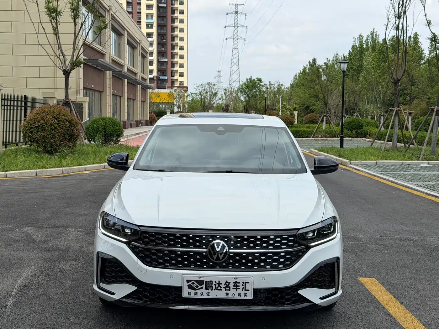 Volkswagen Lavida 2024 Model 300TSI DSG Starlight Leading Edition фото 2