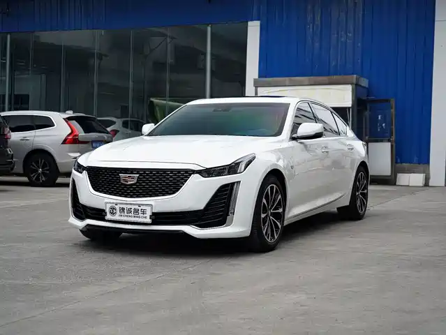 Cadillac CT5 28T, Люкс, Стандарт
