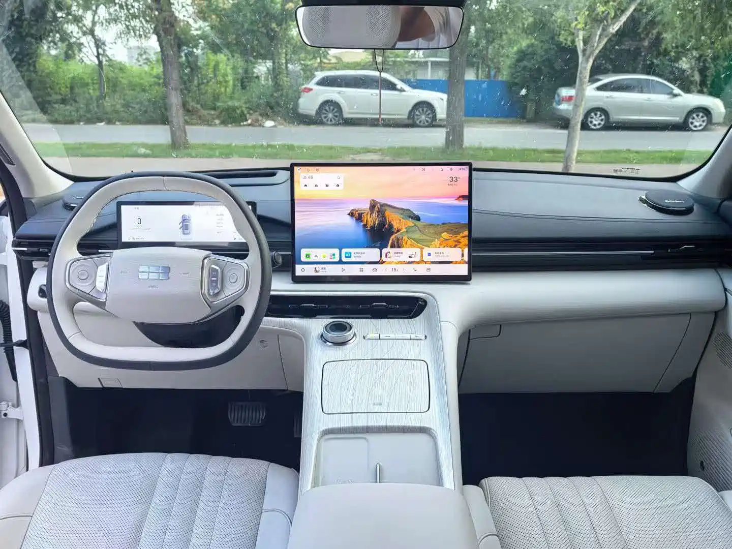 Фото 8 - Geely Galaxy Galaxy E5