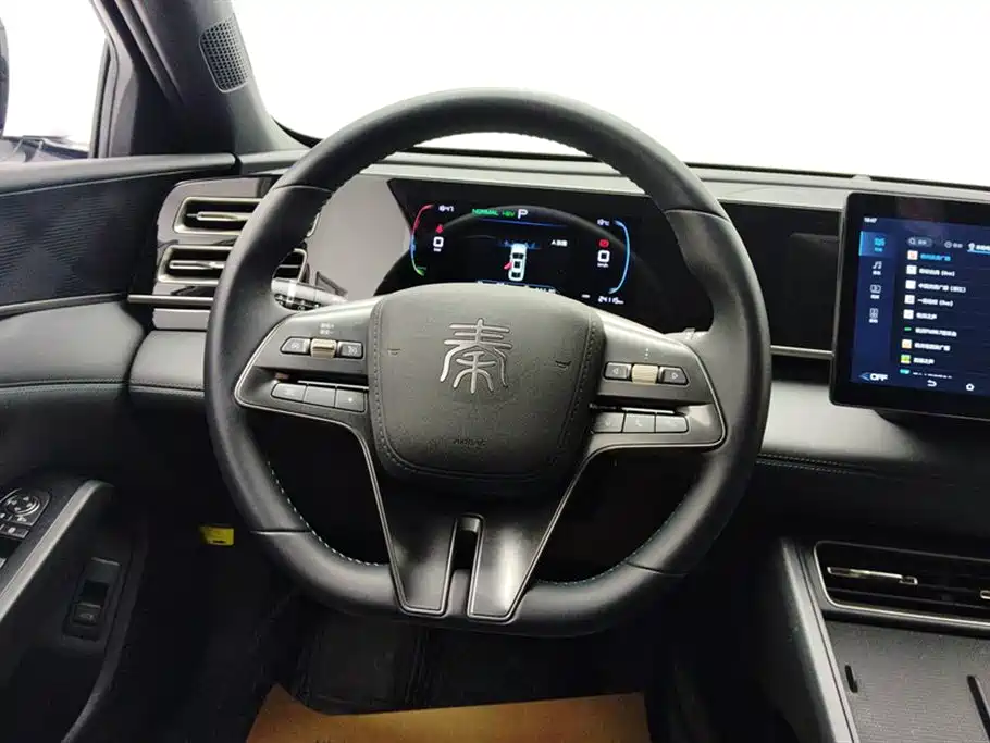 BYD Qin L 2024 DM-i 80KM Leading Edition фото 15