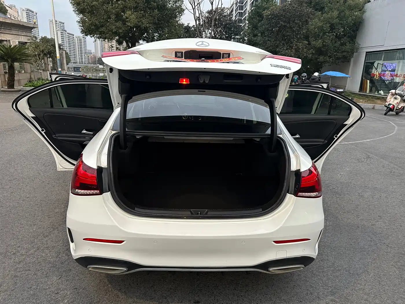 MERCEDES-BENZ A CLASS