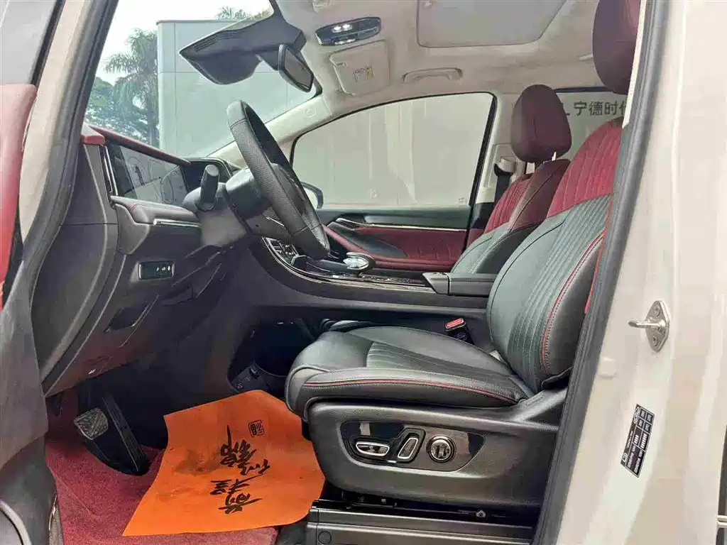GAC Trumpchi Trumpchi E9 2023 E9 PRO фото 2