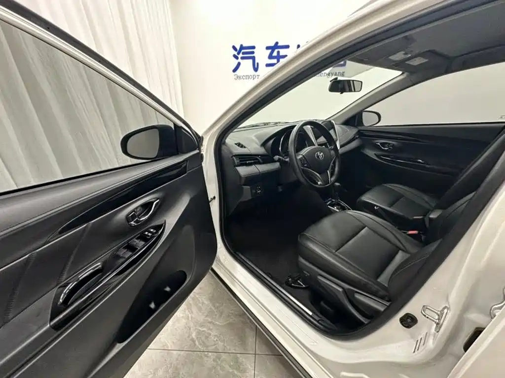 Toyota Yaris, миниатюра 7