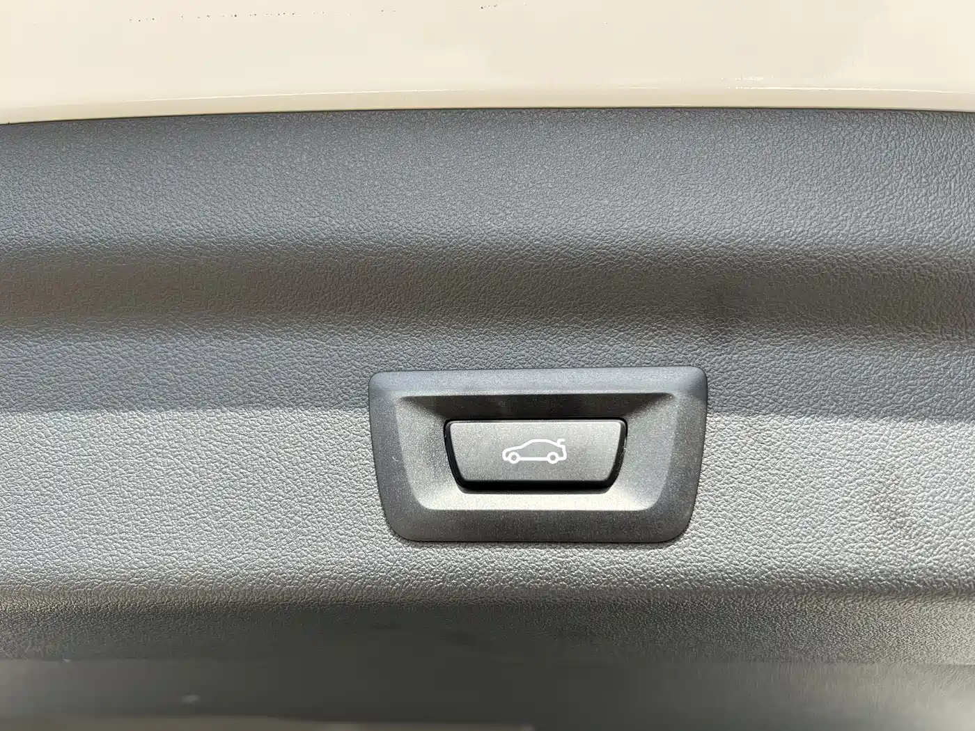 BMW X1 2023 sDrive20Li X Design Package фото 12