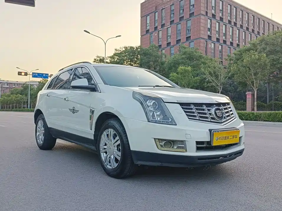 Фото 5 - Cadillac SRX