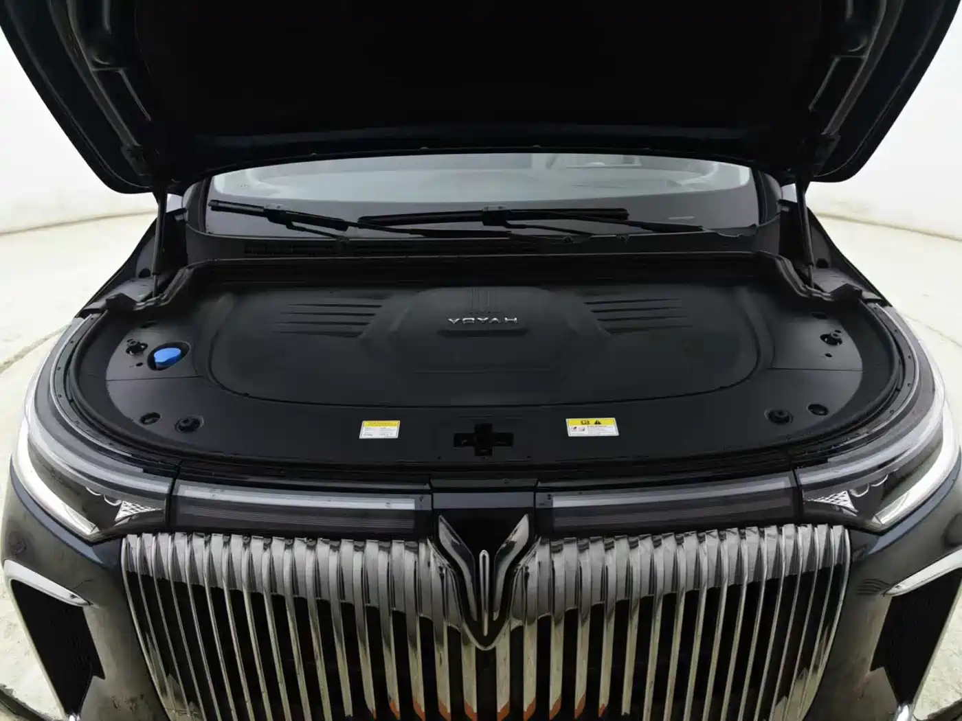 Voyah Auto Voyah Dreamer 2025 PHEV AWD Flagship Kunpeng Edition фото 7