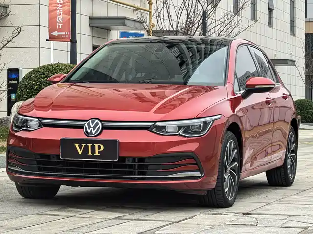 Volkswagen Golf 280TSI DSG, 30 Юбилейная серия