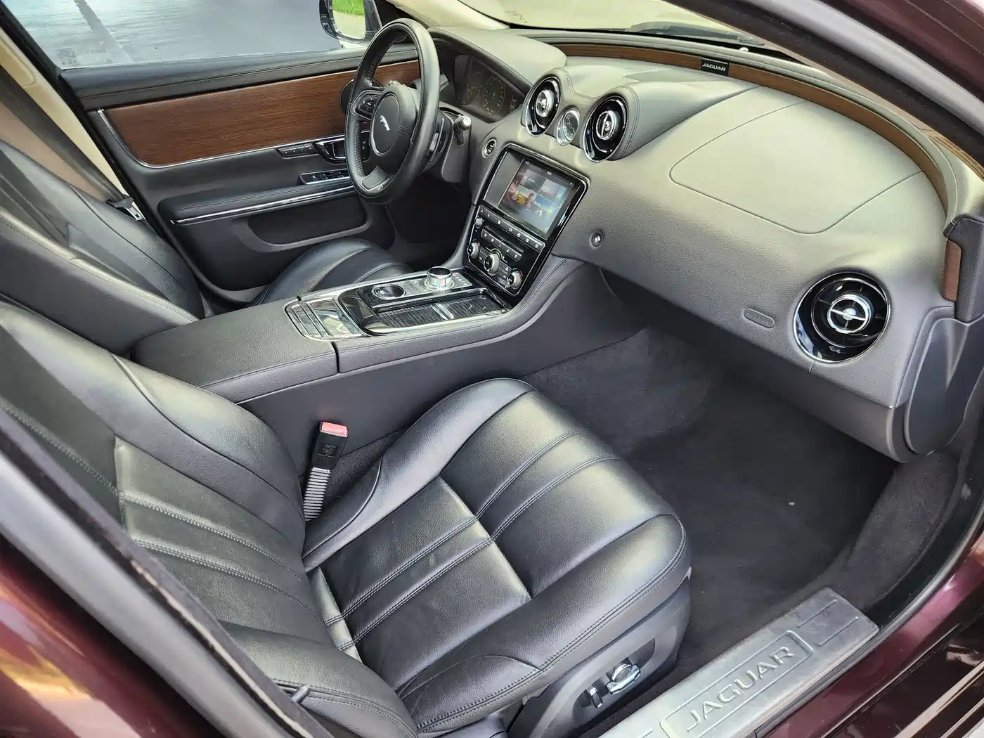 Jaguar XJ 2017 2016 XJL 2.0T 2WD Elegance Business Edition