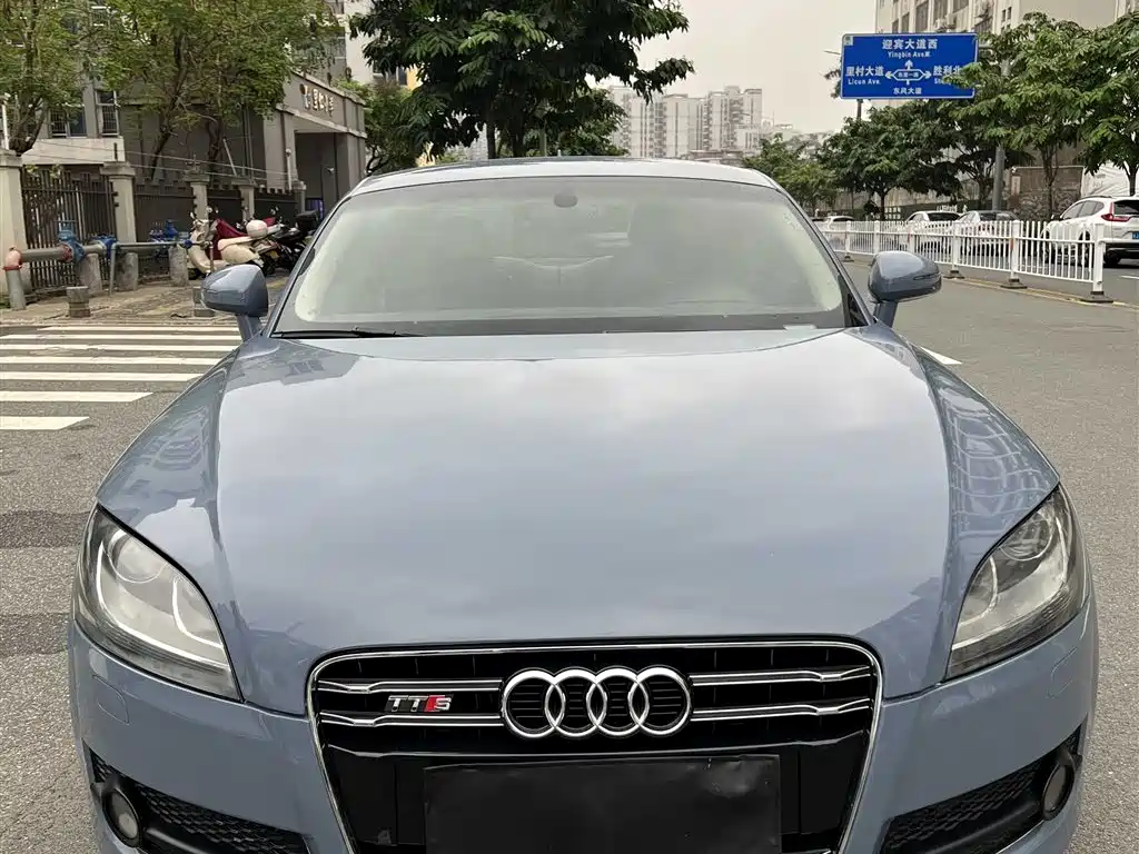 Audi TT 2008 Model TT Coupe 2.0TFSI фото 13