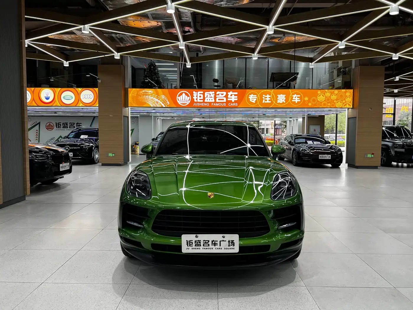 Porsche Macan 2018 Macan 2.0T фото 5