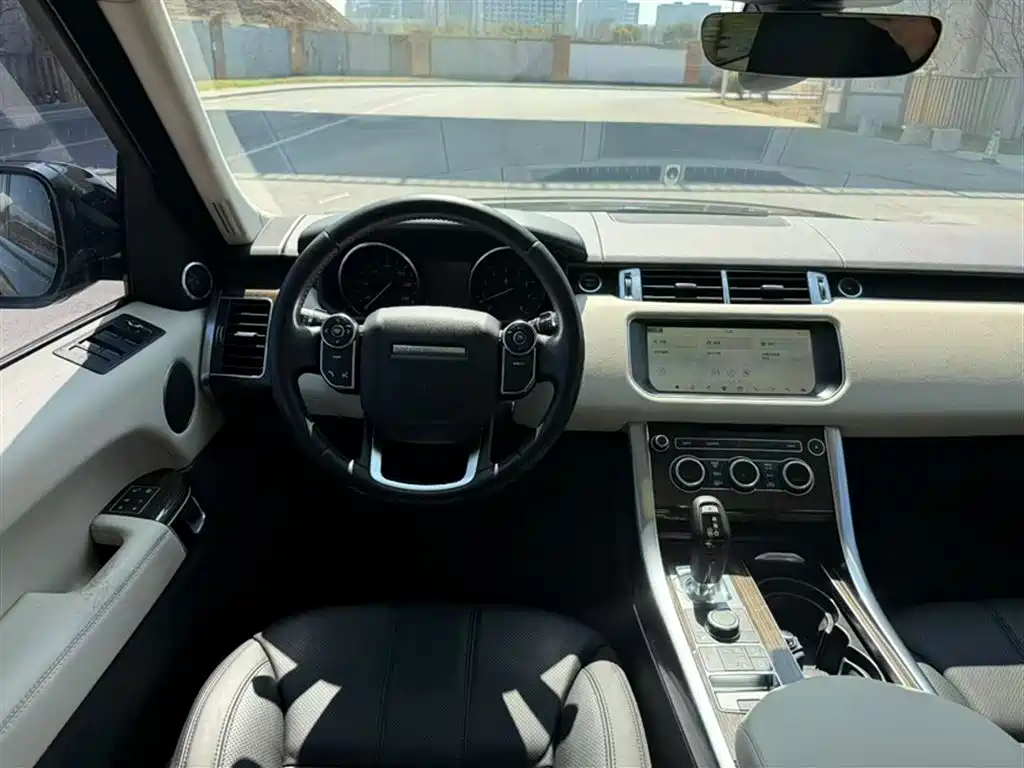 Land Rover Range Rover Sport 2017 3.0 SC V6 HSE фото 24