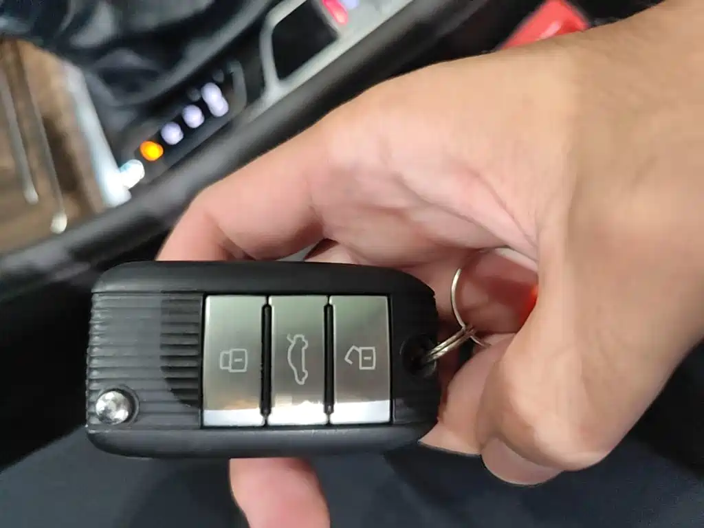 Roewe RX8 2018 2018 30T Internet-connected 2WD Ultimate Edition