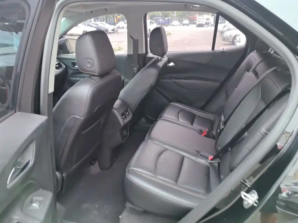 Chevrolet Equinox 2018 535T Automatic Control Edition фото 24