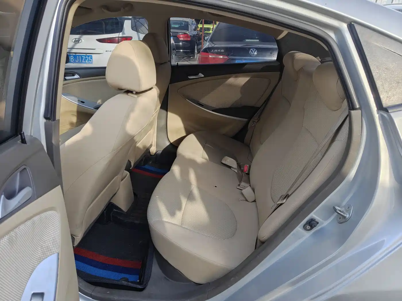 Hyundai Verna 2013 Sedan 1.4L Automatic Standard GL фото 8