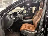 Фото 21 - Volvo XC60