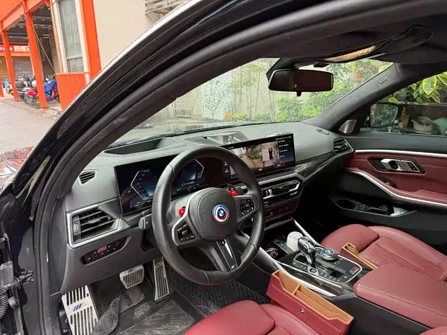 BMW 3 Series 2023 325Li M Sport Black Night Package — фото 5