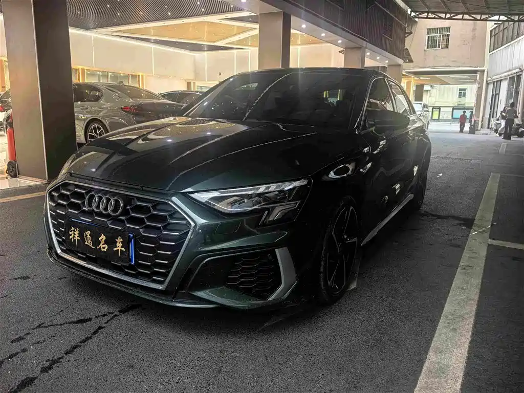 Фото 1 - Audi A3