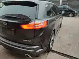 Фото 24 - Ford Edge