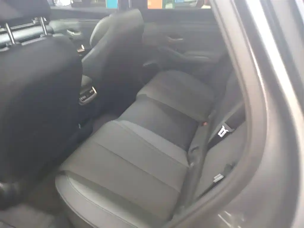 BYD Qin L 2024 DM-i 120KM Leading фото 17