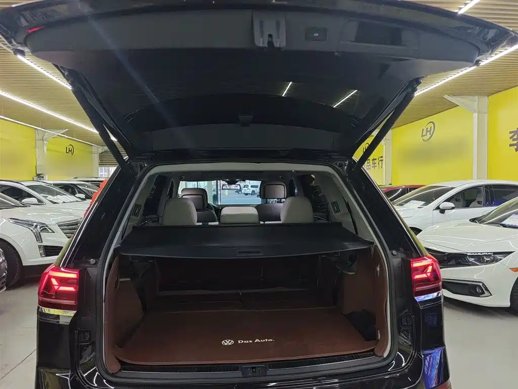 Volkswagen Teramont 2023 380TSI AWD Premium Flagship Edition фото 19