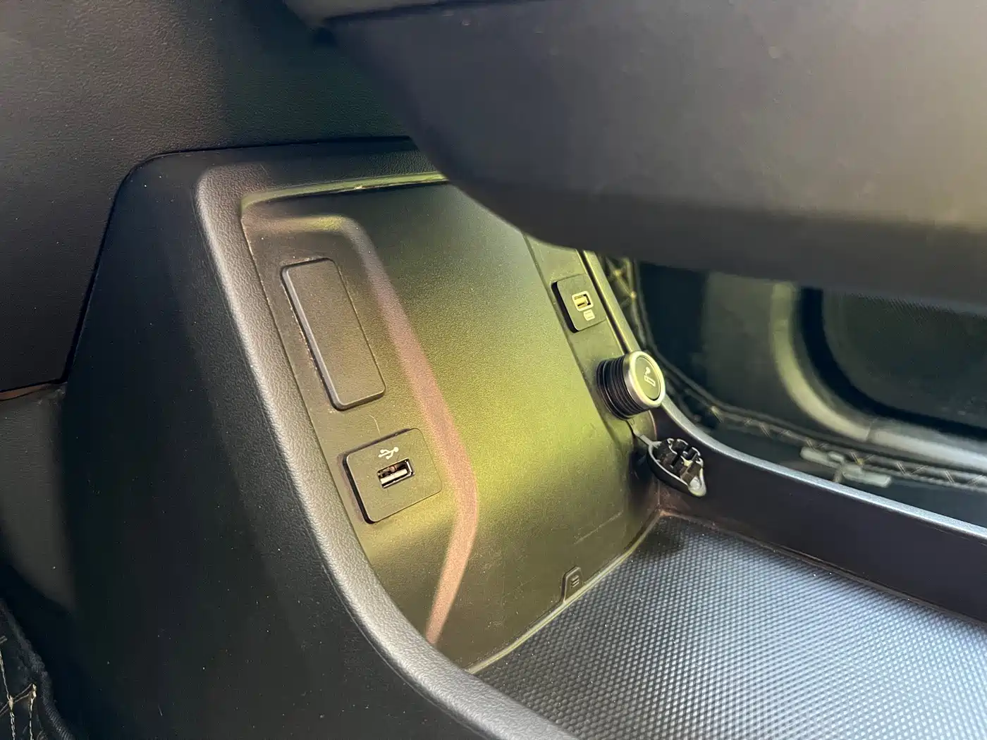 Haval Cool Dog 2023 2022 Model 1.5T DCT FWD Trendy Cool Edition