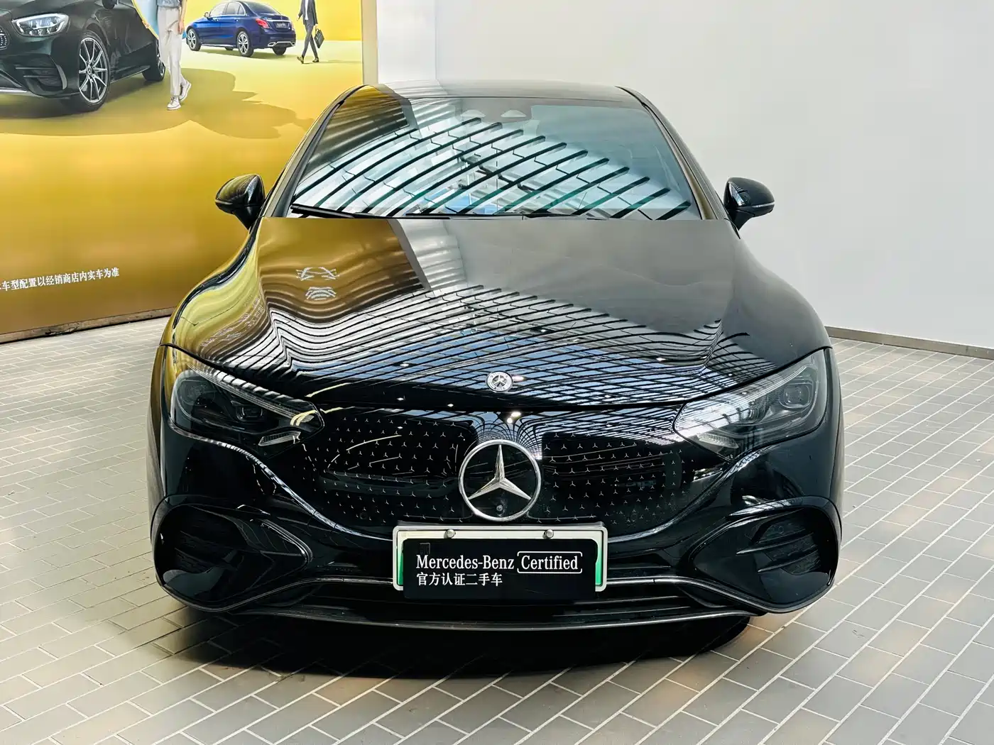 MERCEDES-BENZ EQE