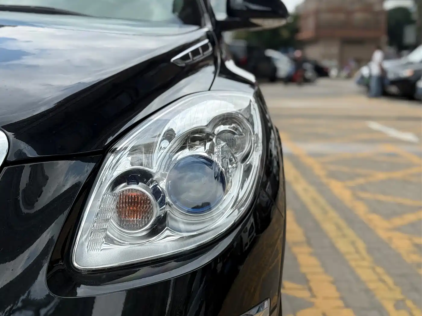 Buick Enclave 2010 2010 3.6L Elite Edition
