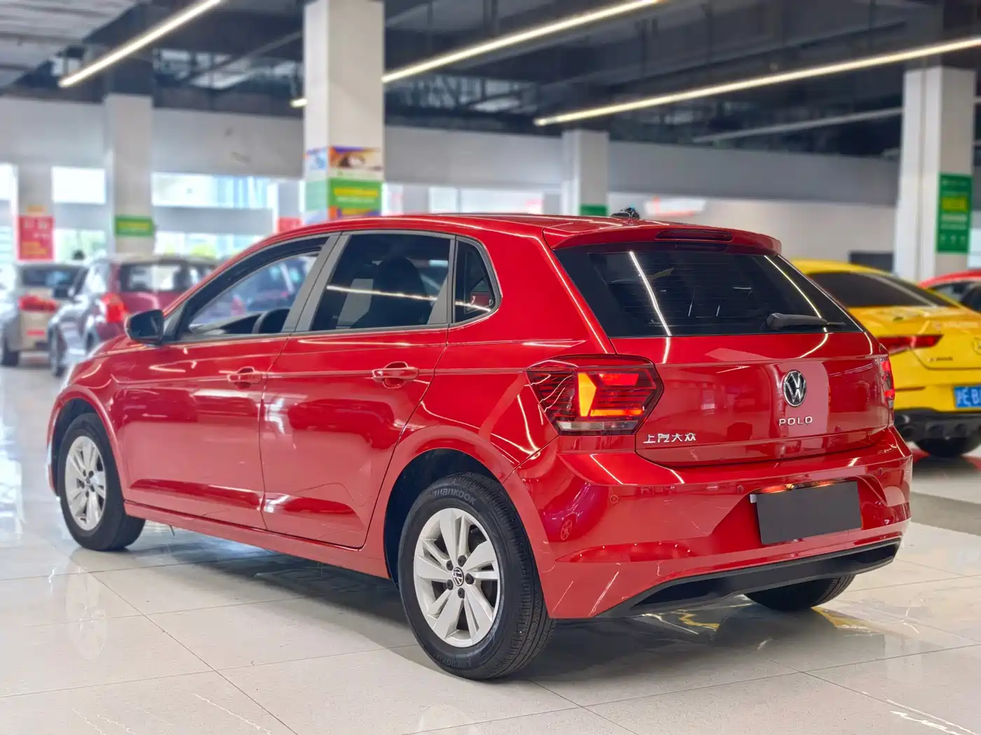 Фото 5 - Volkswagen Polo