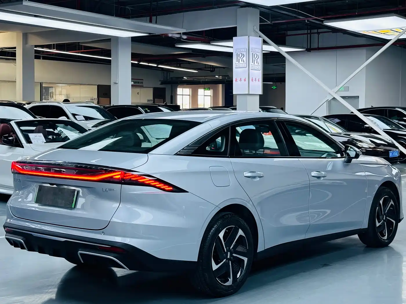 GEELY GALAXY GALAXY L6