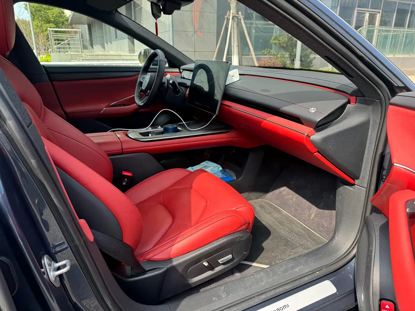 XIAOMI CAR XIAOMI SU7