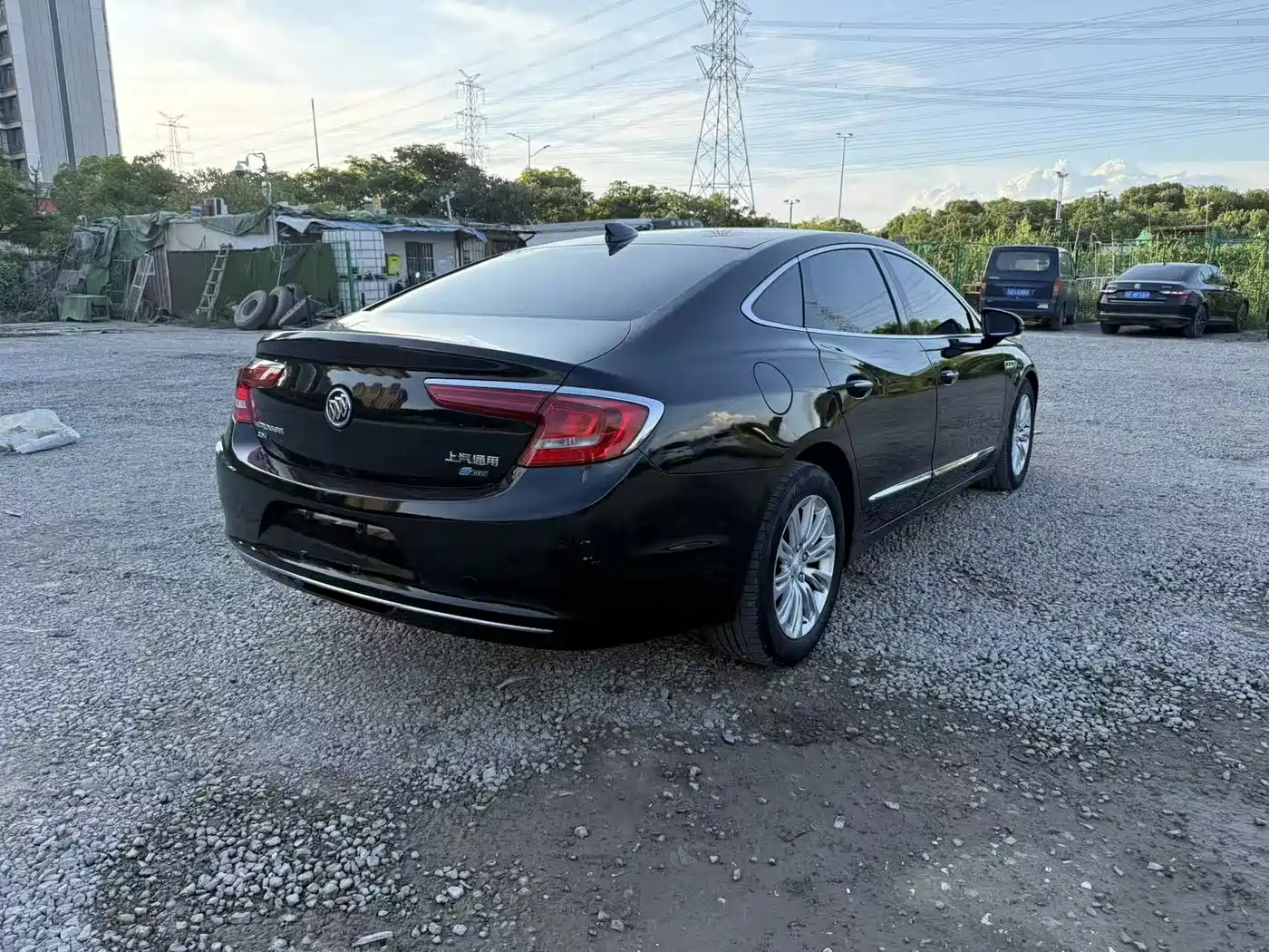 Photo 9 - Buick LaCrosse