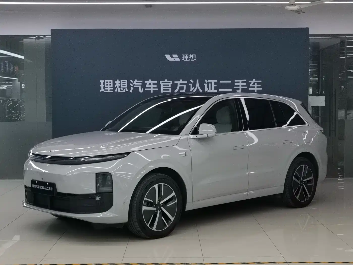 Li Auto L6 2024 Pro