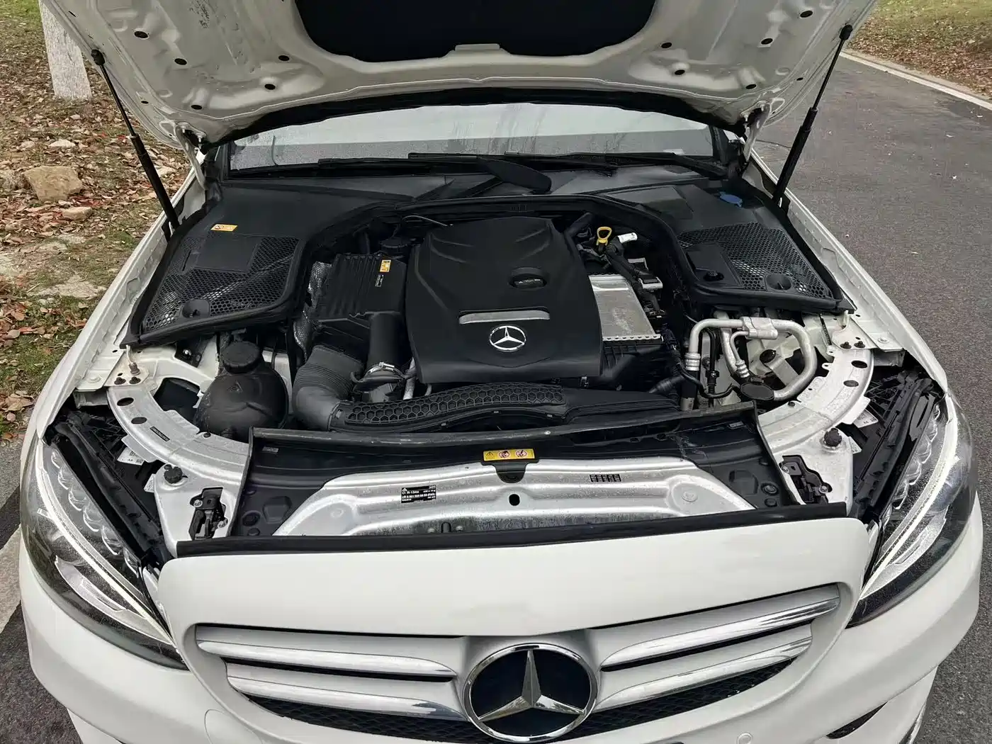 Mercedes-Benz C-Class 2015 Facelift C 200 L Sport фото 18